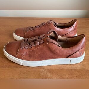 Women’s Frye Ivy Low Lace Sneaker in Cognac Leather, Excellent Condition, Size 6
